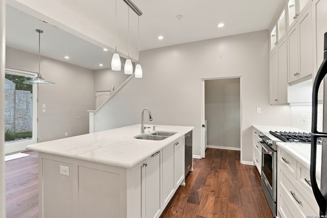 135 ROUTT ST, San Antonio, TX 78209
