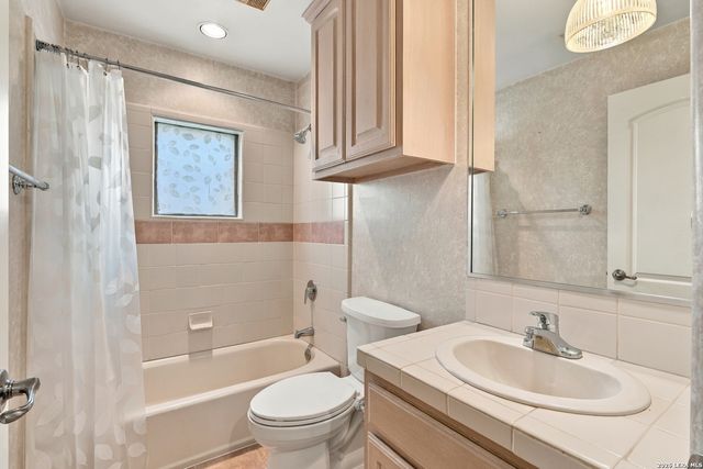 135 ROUTT ST, San Antonio, TX 78209