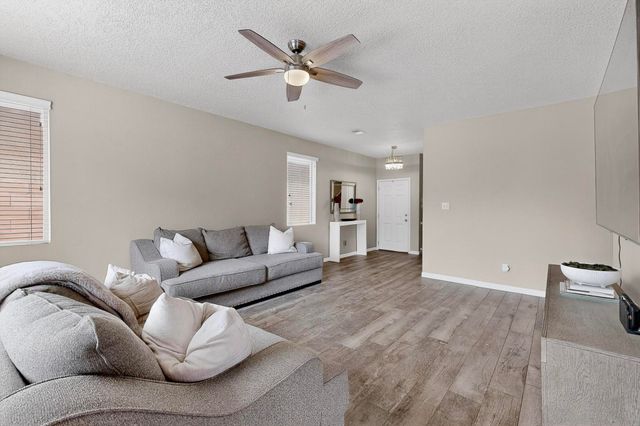 10620 Antler Tool Road SW, Albuquerque, NM 87121