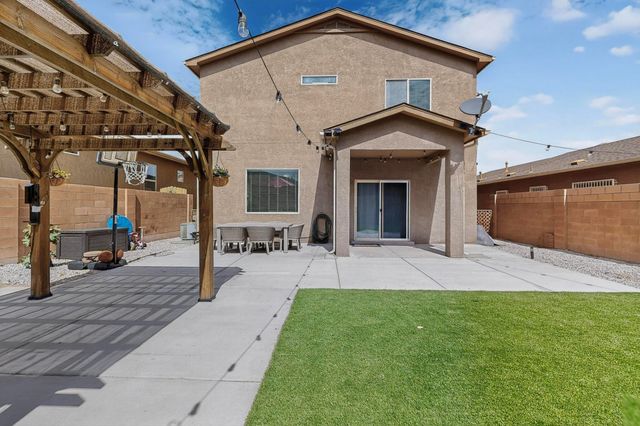 10620 Antler Tool Road SW, Albuquerque, NM 87121