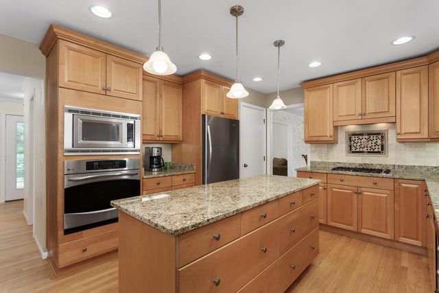 3767 Birch Trail, Cross Plains, WI 53528