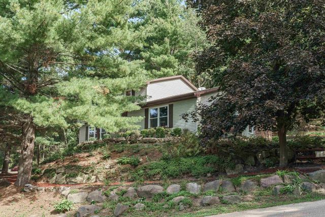 3767 Birch Trail, Cross Plains, WI 53528
