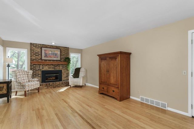 3767 Birch Trail, Cross Plains, WI 53528