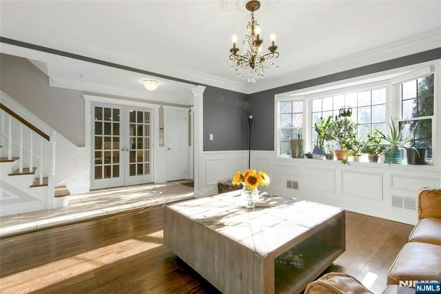 528 Baylor Avenue, River Vale, NJ 07675