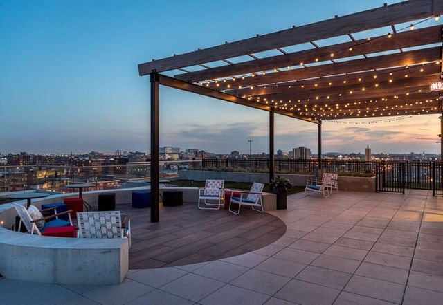 171 N Aberdeen Street 608, Chicago, IL 60607