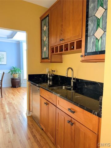 6361 Tulipwood Lane, Dewitt, NY 13078