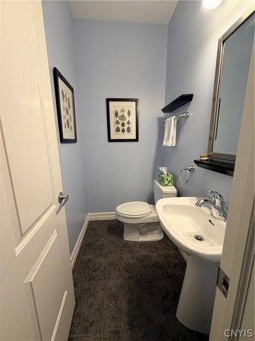 6361 Tulipwood Lane, Dewitt, NY 13078
