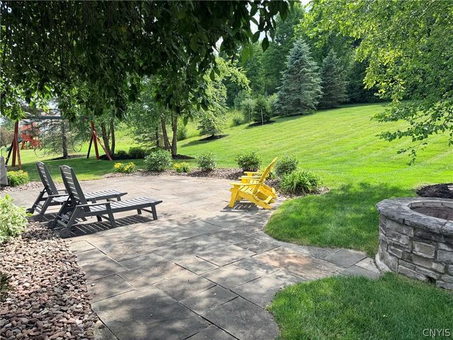 6361 Tulipwood Lane, Dewitt, NY 13078