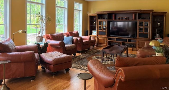 6361 Tulipwood Lane, Dewitt, NY 13078