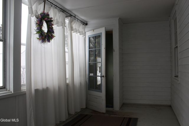 35 Pine Street, Glenville, NY 12302