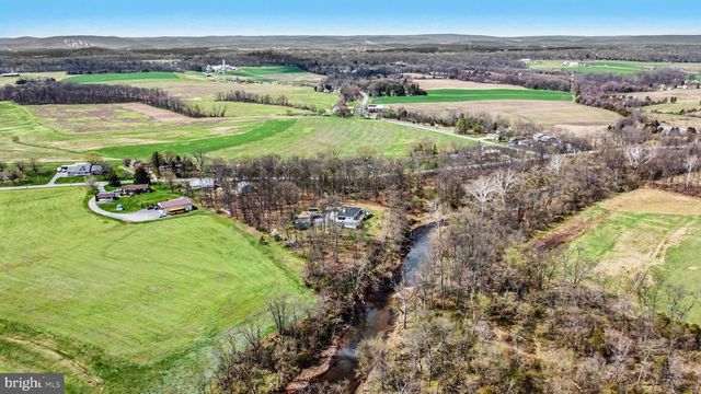 180 BARLOW RD, Gettysburg, PA 17325