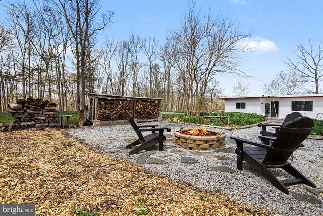 180 BARLOW RD, Gettysburg, PA 17325