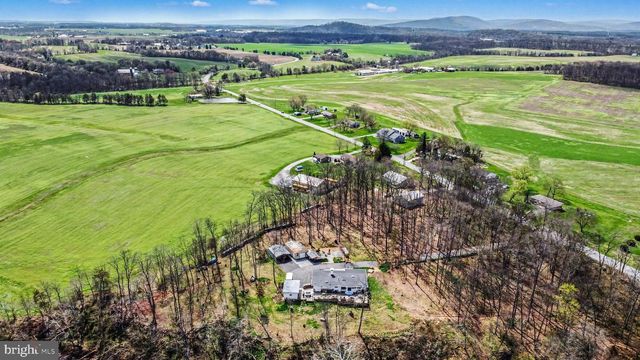 180 BARLOW RD, Gettysburg, PA 17325