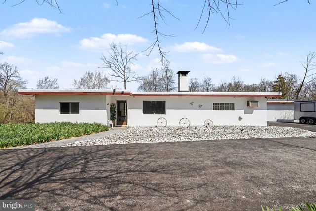 180 BARLOW RD, Gettysburg, PA 17325