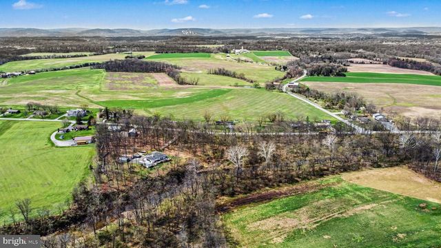 180 BARLOW RD, Gettysburg, PA 17325