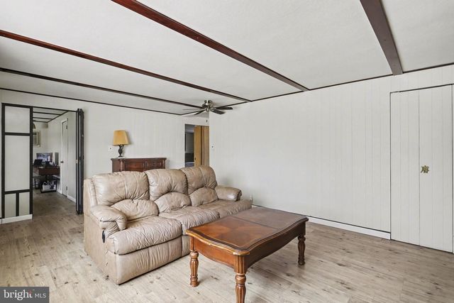 180 BARLOW RD, Gettysburg, PA 17325