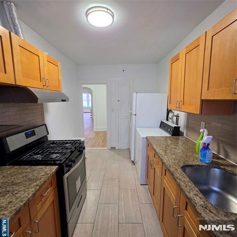 78 Main Street, Hackensack, NJ 07601