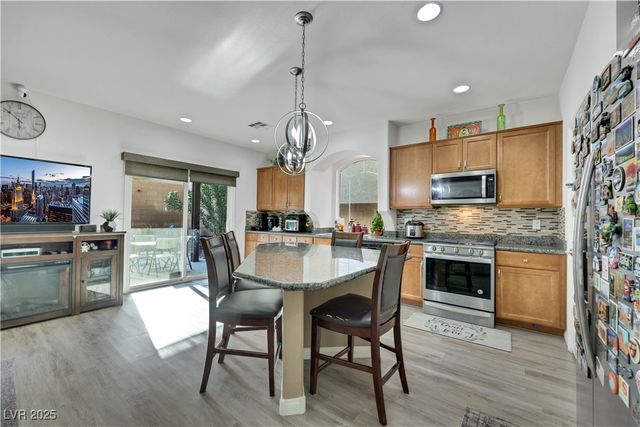 10167 Bishops Peak Court, Las Vegas, NV 89141