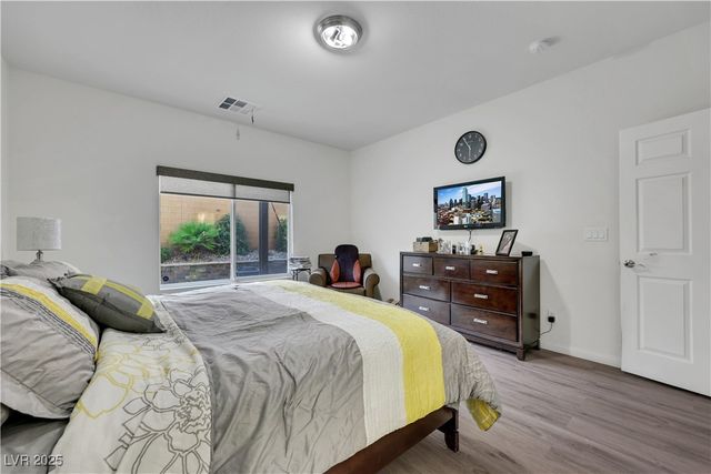 10167 Bishops Peak Court, Las Vegas, NV 89141