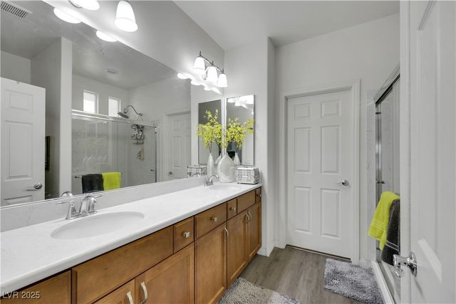 10167 Bishops Peak Court, Las Vegas, NV 89141