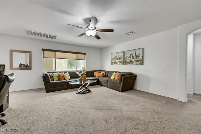 10167 Bishops Peak Court, Las Vegas, NV 89141