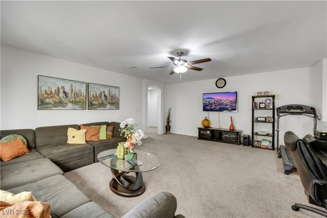 10167 Bishops Peak Court, Las Vegas, NV 89141