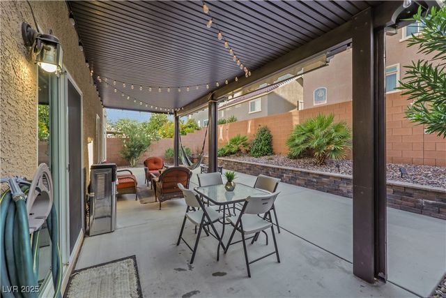 10167 Bishops Peak Court, Las Vegas, NV 89141