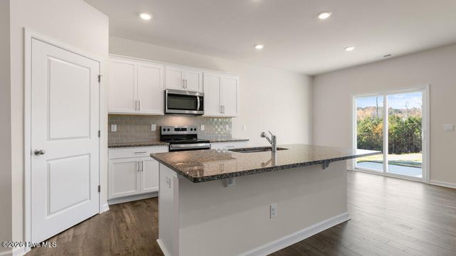 1158 Aviator Lane, Ayden, NC 28513
