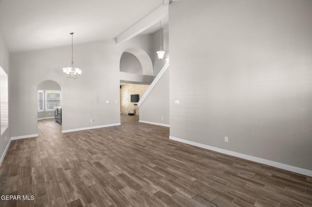 852 Via Descanso Drive, El Paso, TX 79912