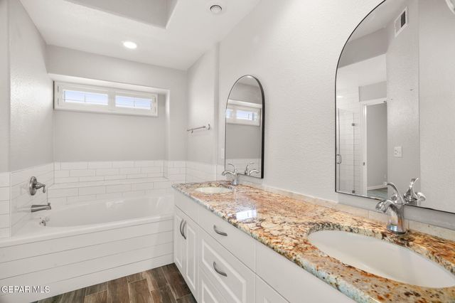 852 Via Descanso Drive, El Paso, TX 79912