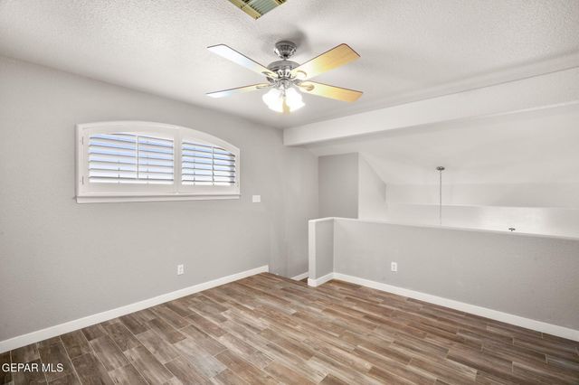 852 Via Descanso Drive, El Paso, TX 79912