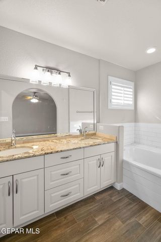 852 Via Descanso Drive, El Paso, TX 79912