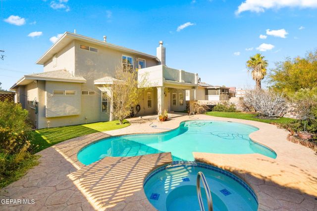 852 Via Descanso Drive, El Paso, TX 79912