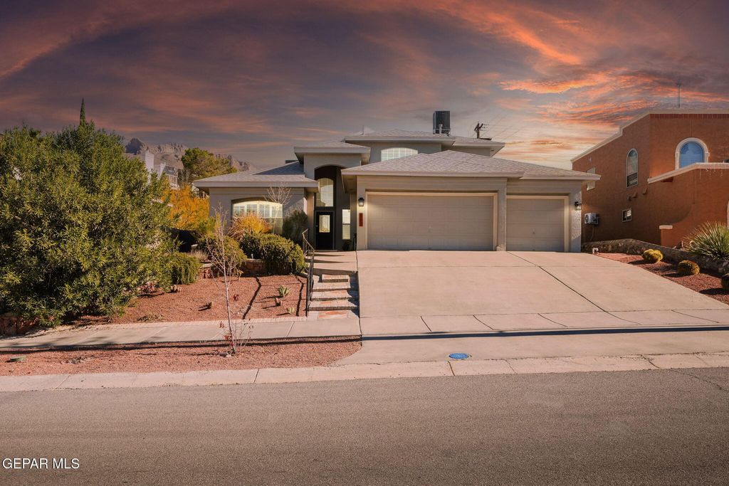 852 Via Descanso Drive, El Paso, TX 79912