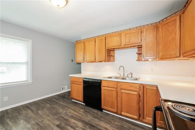 6303 N Bellefontaine Avenue, Gladstone, MO 64119