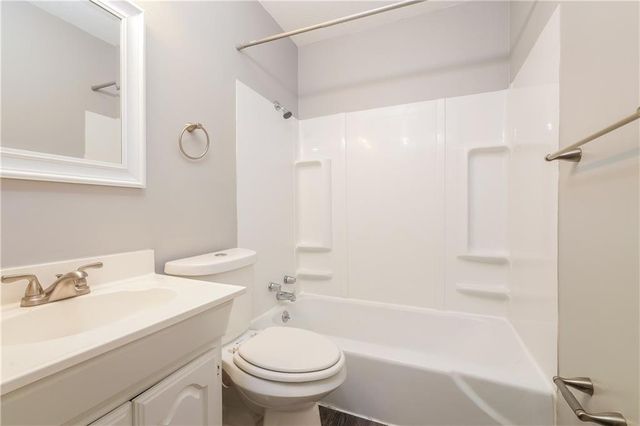 6303 N Bellefontaine Avenue, Gladstone, MO 64119
