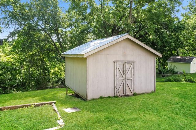 6303 N Bellefontaine Avenue, Gladstone, MO 64119