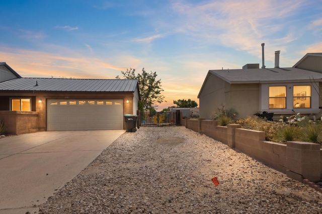 1721 Allegheny Drive NE, Rio Rancho, NM 87144