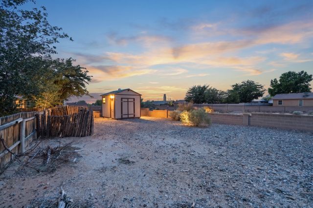 1721 Allegheny Drive NE, Rio Rancho, NM 87144
