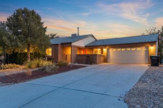 1721 Allegheny Drive NE, Rio Rancho, NM 87144