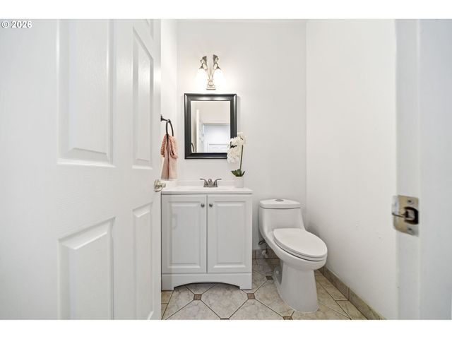 19809 Se 7TH Way, Camas, WA 98607