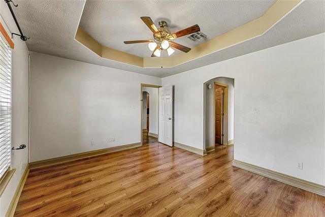 6853 Calder Street, Lake Charles, LA 70605