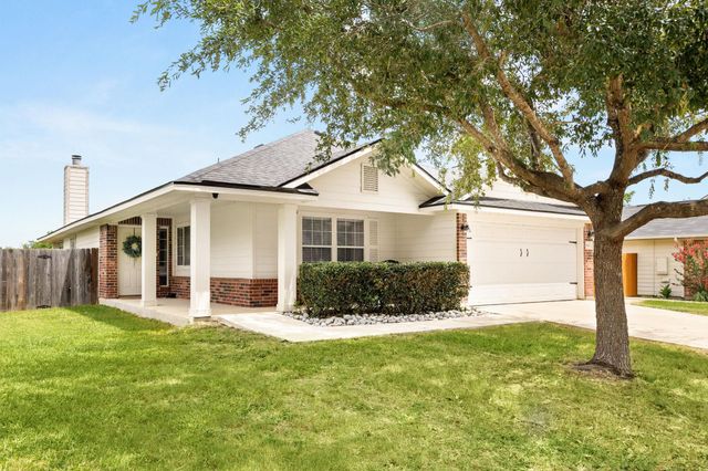 420 Roadrunner Ave, New Braunfels, TX 78130