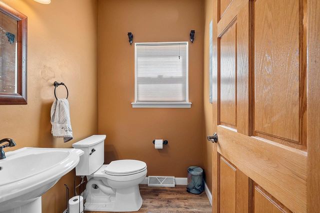 515 WINDING WATERS WAY, De Pere, WI 54115