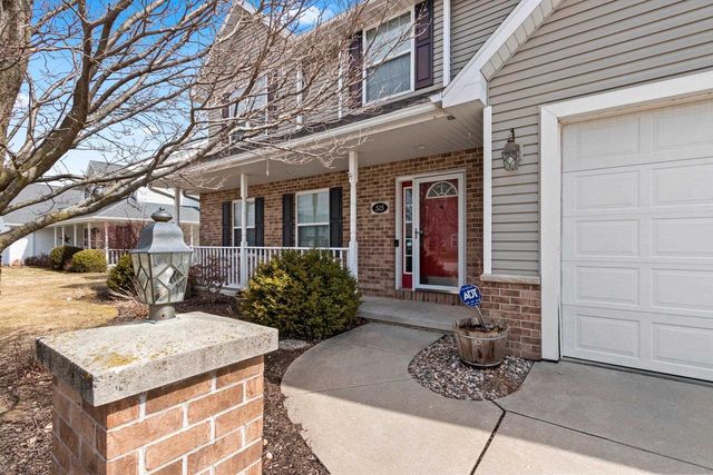 515 WINDING WATERS WAY, De Pere, WI 54115