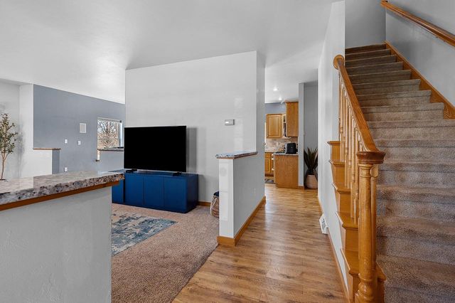 515 WINDING WATERS WAY, De Pere, WI 54115