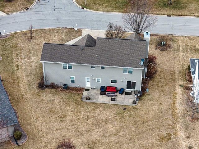 515 WINDING WATERS WAY, De Pere, WI 54115