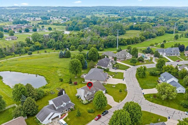 515 WINDING WATERS WAY, De Pere, WI 54115
