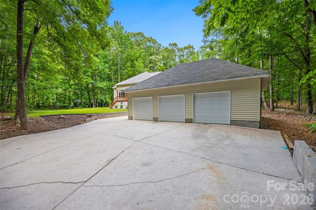 3429 Thoroughbred Lane, York, SC 29745