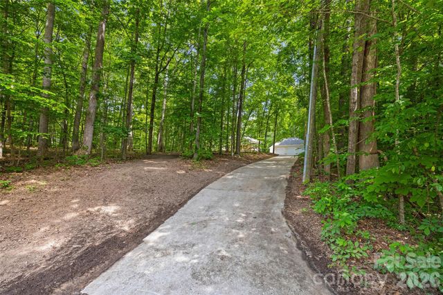 3429 Thoroughbred Lane, York, SC 29745